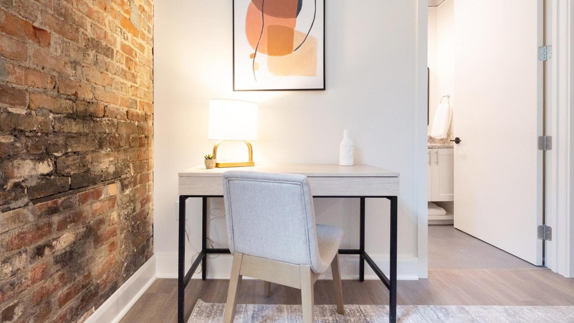 Midtown Apartments By Landing Birmingham Room photo
