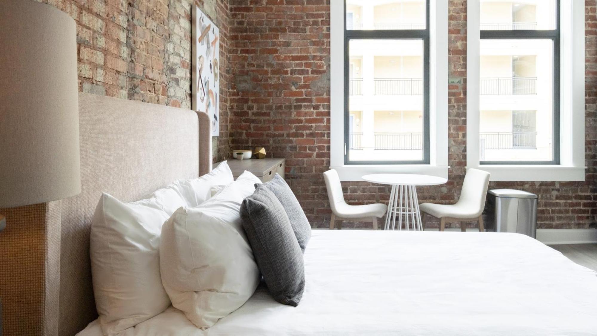Midtown Apartments By Landing Birmingham Room photo